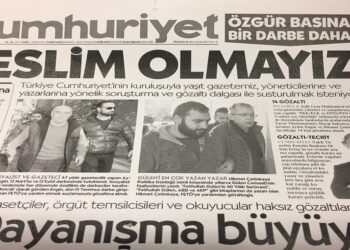 Cumhuriyet Gazetesi’nin Manşeti: Teslim Olmayız