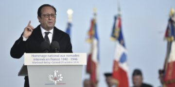 Fransa’dan Romanlara Tarihi Özür