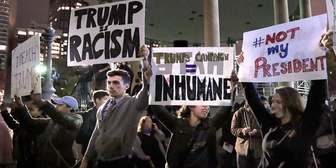 ABD’de Anti Trump Protestoları Artarak Devam Ederken Trump’tan Geri Adım-Video