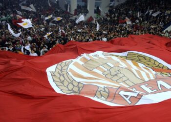 AKEL: Yunanistan Komünist Partisi Kıbrıs Sorununda Ciddi Hata İşlemektedir