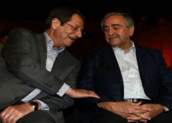 Anastasiadis, Akıncı’ya Acil Şifalar Diledi