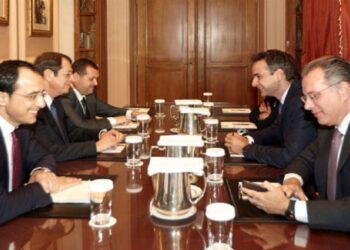 Anastasiadis Atina Temaslarını Tamamladı