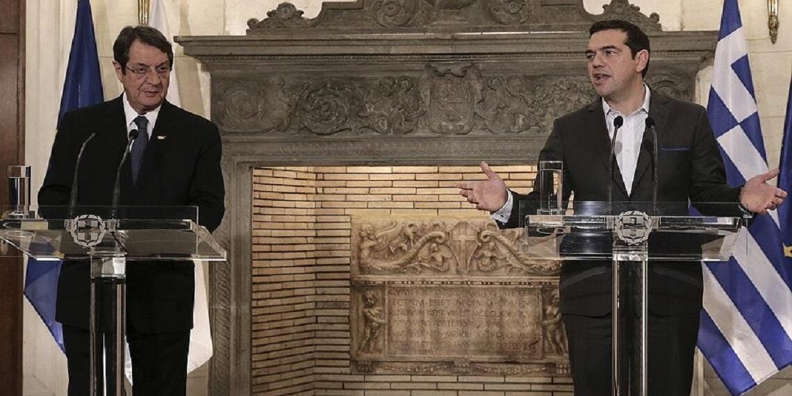 Tsipras ile Anastasiadis Görüştü: Önemli Bir Dönüm Noktasındayız