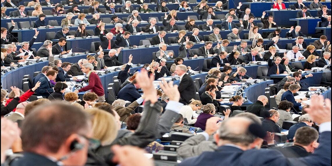 AP: Türkiye İle Müzakereler Geçici Olarak Dondurulsun