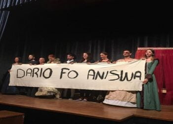 Baraka Tiyatro Ekibi: Sanat Maddi Kısıtlamalarla Engellenemez