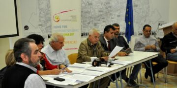 İki Toplumlu Barış İnisiyatifi: Masaya Geri Dönün, Yol Haritası Üzerinde Anlaşın