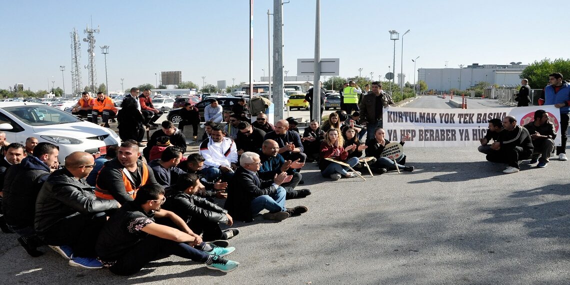 İşten Durdurmalar Protesto Edildi