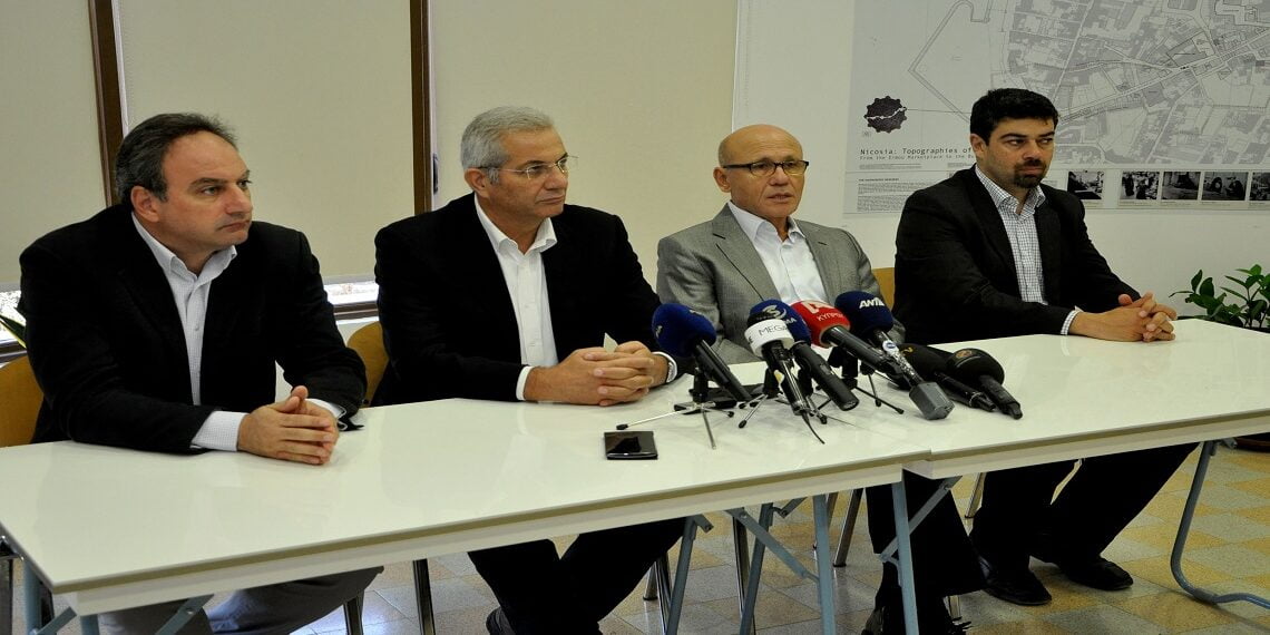 CTP ve AKEL Heyetleri İsviçre Zirvesi Öncesi Bir Araya Geldi