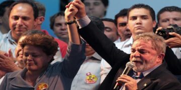 Sol: İş Çevreleriyle Uzlaşma ve Toplumsal Çöküş | James Petras