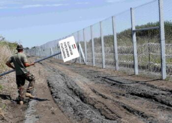 Macaristan-Sırbistan Sınırına Yeni Duvar Örülüyor
