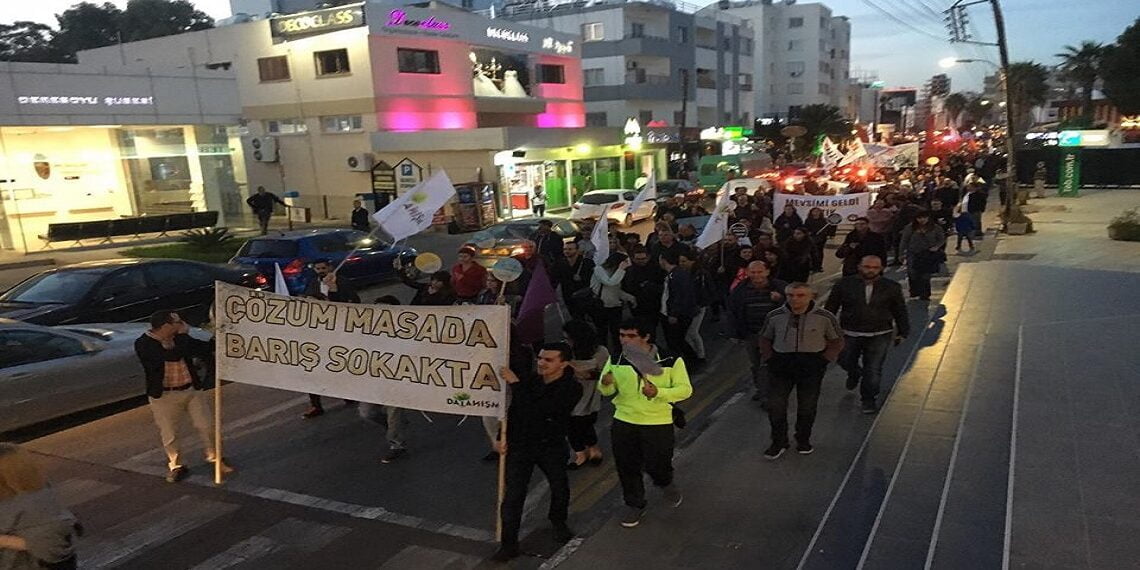 Çözüm ve Barış Talebi Sokağa İndi-Foto/Video