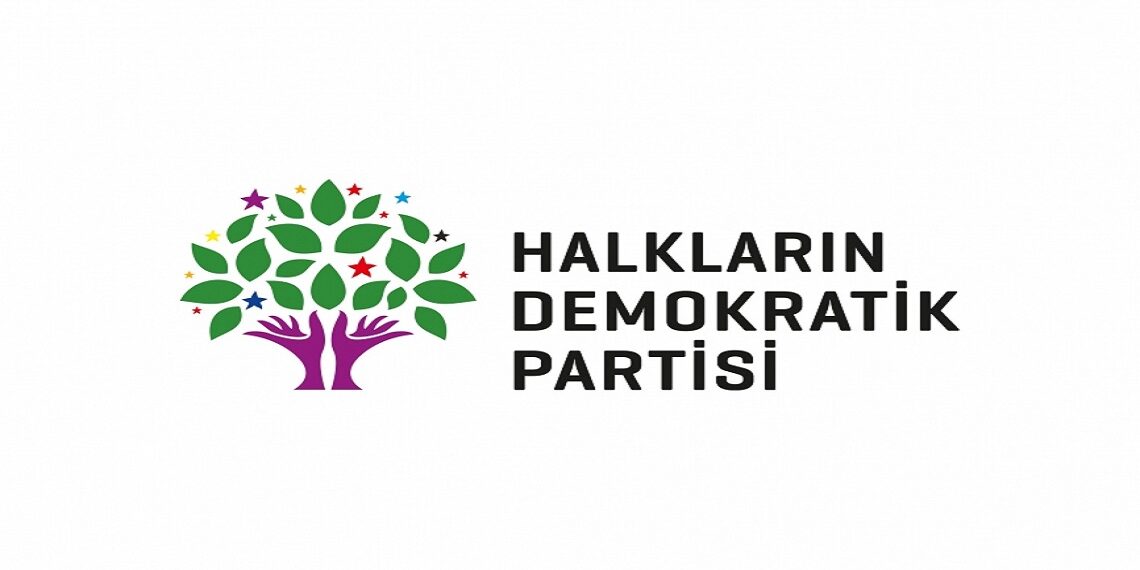 Dayanışma: HDP Yalnız Değildir! Biz de HDP’liyiz!