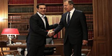 Lavrov–Tsipras Görüşmesinde Kıbrıs Sorunu Ele Alındı