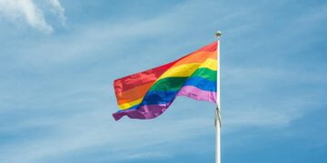 Gay, Lezbiyen Düellosu