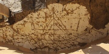 Mısır’da Duvara Yontulmuş 3800 Yıllık Tekne Resimleri Bulundu