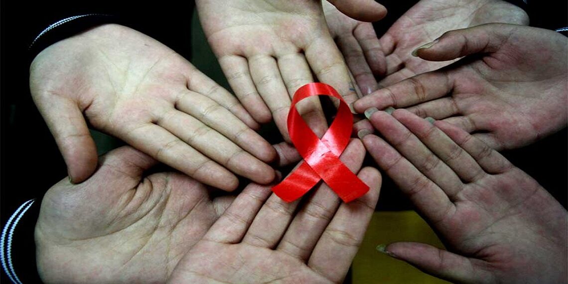 AIDS Hastalarının Hakları Gözetilmeli