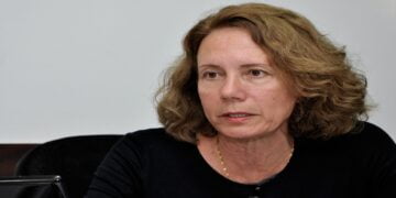 737 ‘Kayıp’ Kişinin Kalıntıları Ailelerine Teslim Edildi