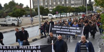 “Saatler Geri Alınıncaya ve Sorumlular Hesap Verene Kadar Eylemlerimiz Devam Edecek”