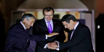 Toprakta Büyük Uzlaşı