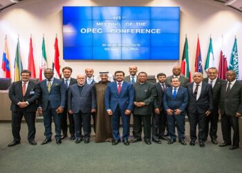 Petrol Üretiminin Sınırlanmasında Uzlaşıldı