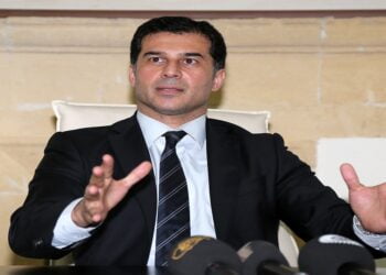 Hüseyin Özgürgün’den Yeni Bir İcat Daha: Başpapaz Saati