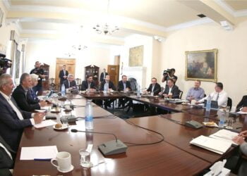 Anastasiadis Cenevre’ye 36 Kişilik Heyetle Gidiyor