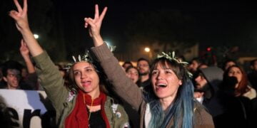 Sendikalardan Miting Kararı: Şimdi Milliyetçiliği Geride Bırakma Zamanı