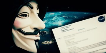 Anonymous: NASA, Dünya Dışı Yaşamın Varlığını Açıklamak Üzere