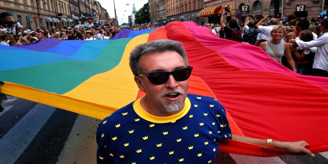 Gökkuşağı Bayrağının Yaratıcısı Gilbert Baker’la Söyleşi
