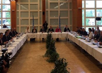 Crans-Montana’da Kıbrıs Konferansı Başladı