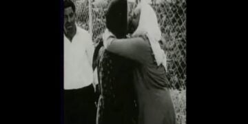 Kıbrıslırumlar Göç Etmek Zorunda Kalan Kıbrıslıtürklerle Vedalaşıyor | Video