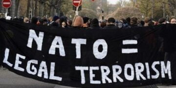 Bir Ölüm İlanı: NATO | David Hamilton