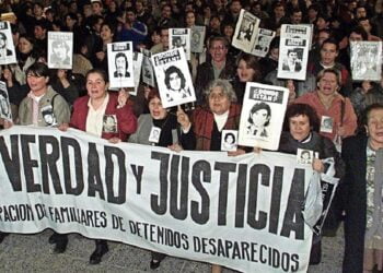 43 Yıldır Kayıp Kardeşlerini Arıyor