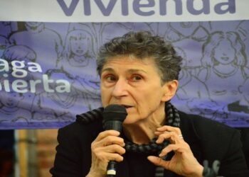 Silvia Federici ile Söyleşi: Yeniden Üretim Krizi ve Yeni “Yasadışı” Proletaryanın Doğuşu | Francesca Coin
