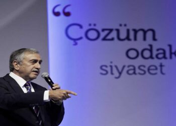“İki Ayrı Çatı”