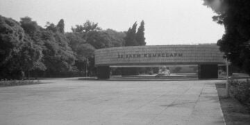 1918 Bakü Komünü | Ronald Suny