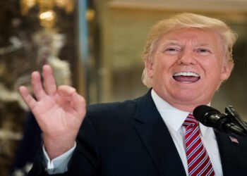 Trump’tan TL tweeti: “Şu anda Türkiye ile ilişkilerimiz iyi değil”