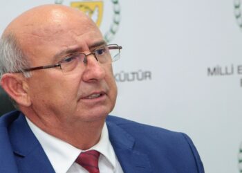 Birbirimizi Kandırmayalım; Din Dersleri Halen Zorunlu