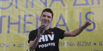 Yunanistan’da LGBTİ aktivisti öldürüldü