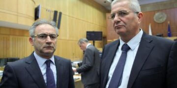 Kıbrıs’ın Güneyinde ‘Rusya’ Tartışması: AKEL’den DİSİ’ye Cevap