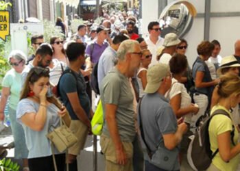 Lokmacı Barikatı’nda kuyruk çilesi bitmiyor