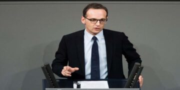 Maas: Göç Değil Milliyetçilik Tüm Sorunların Anasıdır