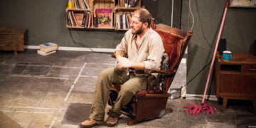 Bandabuliya Sahnesi’nde bir yabancılaşma hikayesi