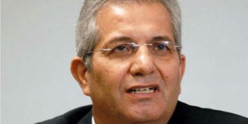 AKEL: “Akıncı’nın Altının Oyulması Sorun Yaratıyor”