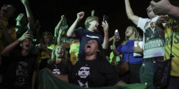 Brezilya seçimleri: Sağ popülizm ile merkez sol çekişmesi