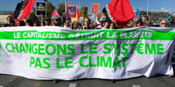 Cenevre’de binler yürüdü: İklimi değil sistemi değiştirin!