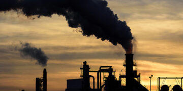 İklim değişikliği gerçekleri anlatılmıyor, afetlerin etkisi görmezden geliniyor