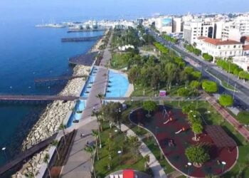 Limasollular plansız büyümeyi ve yüksek yapılaşmayı protesto edecek