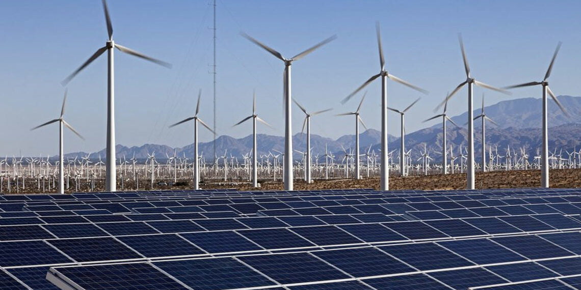 İngiltere’nin Yenilenebilir Enerji Kapasitesi İlk Kez Fosil Yakıtları Geride Bıraktı