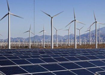 İngiltere’nin Yenilenebilir Enerji Kapasitesi İlk Kez Fosil Yakıtları Geride Bıraktı